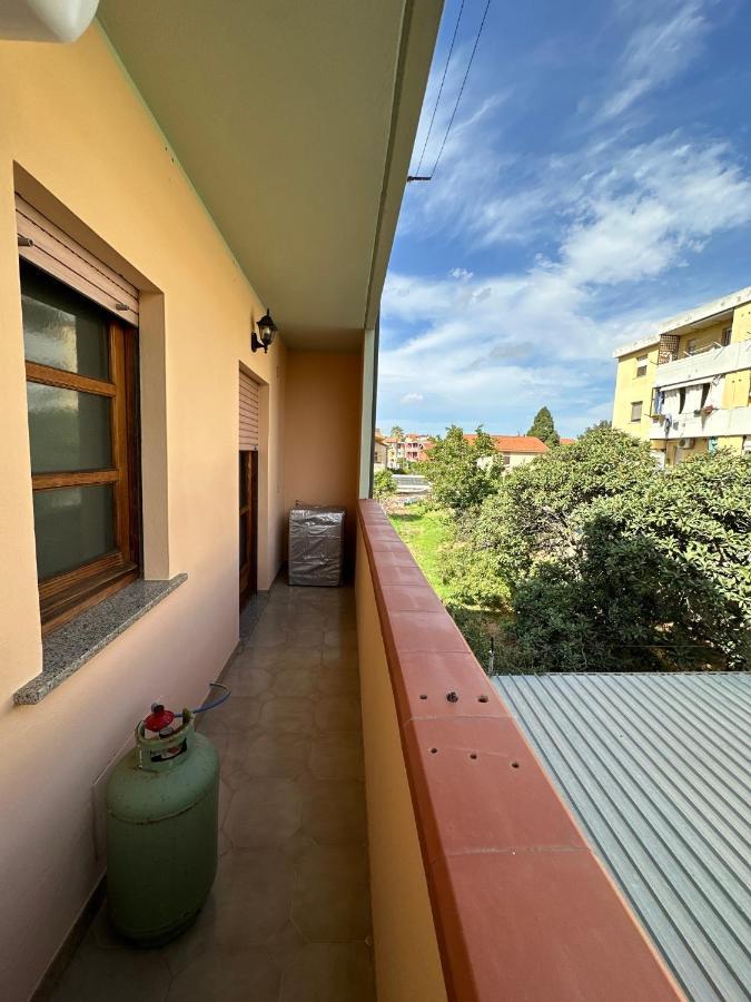 House Riky Appartement Assemini Buitenkant foto